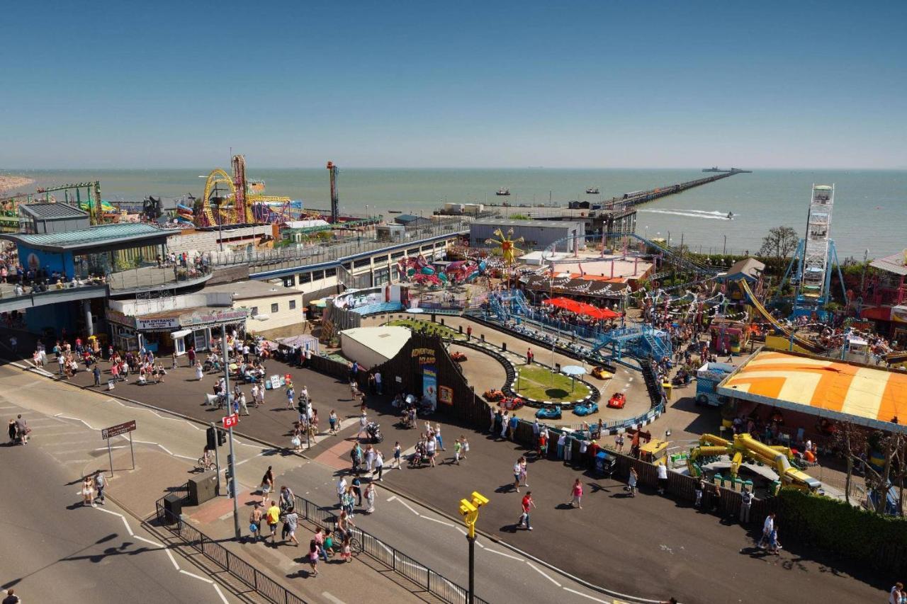Seafront Suites - Close To Beach, Train Station & Southend Airport Southend-on-Sea Exterior foto